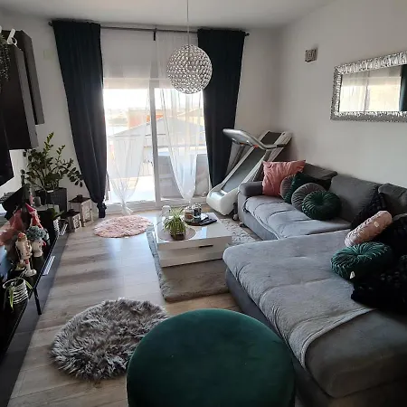 Luxury Mia Apartment *