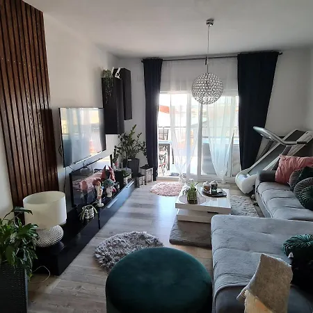 Apartment Luxury Mia Podstrana